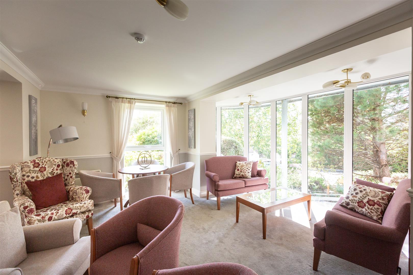 Pantygwydr Court, Sketty Road, Swansea, SA2 0AW